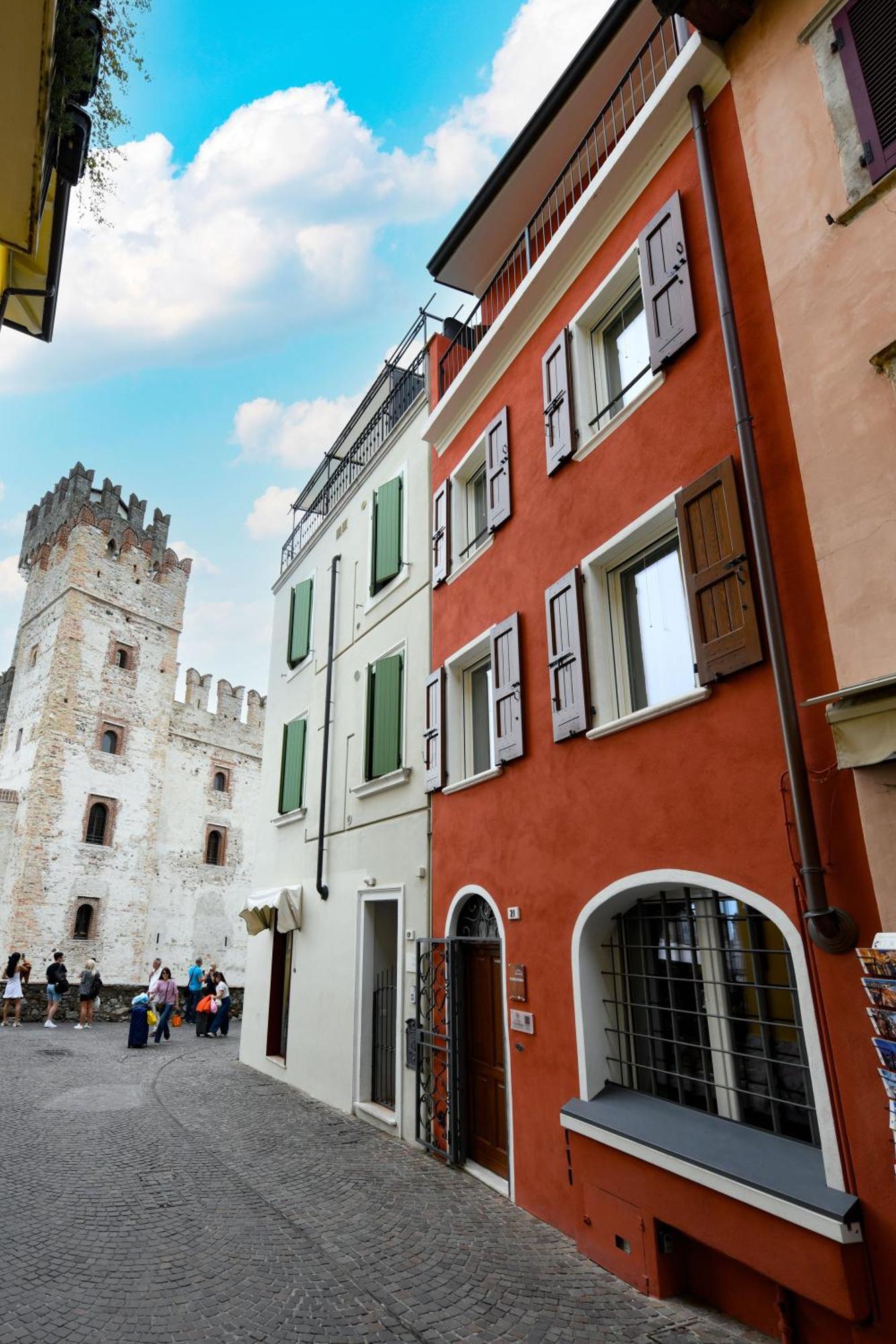 Locanda Carolina Valerio Catullo Сирмионе Экстерьер фото